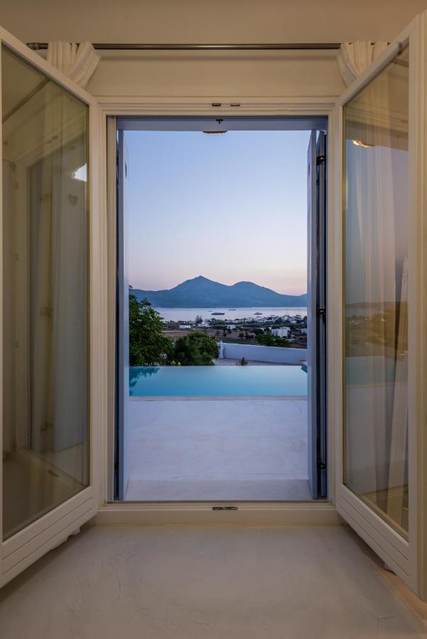 Blu Suites And Studios Adamantas  Ngoại thất bức ảnh
