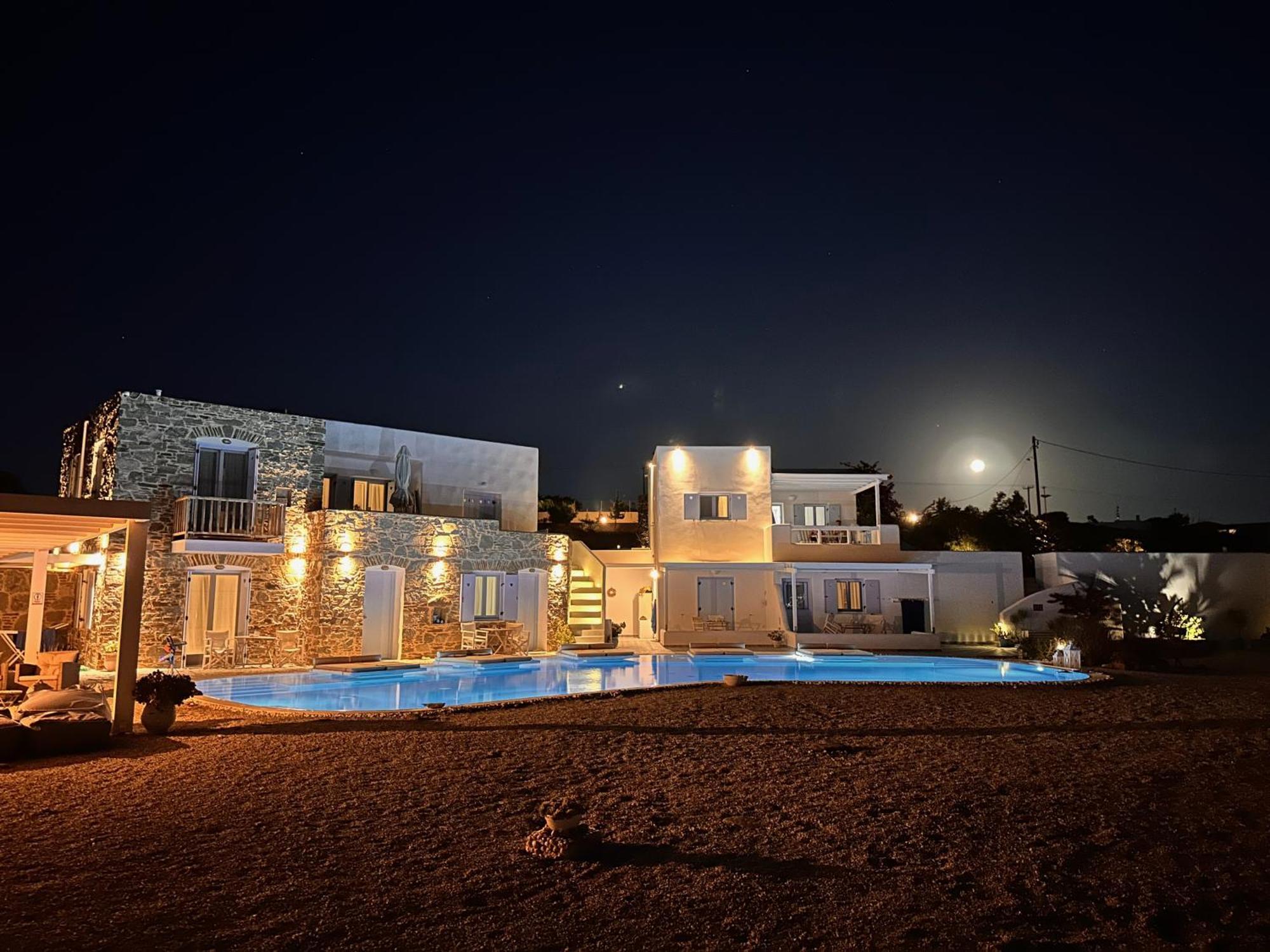 Blu Suites And Studios Adamantas  Ngoại thất bức ảnh