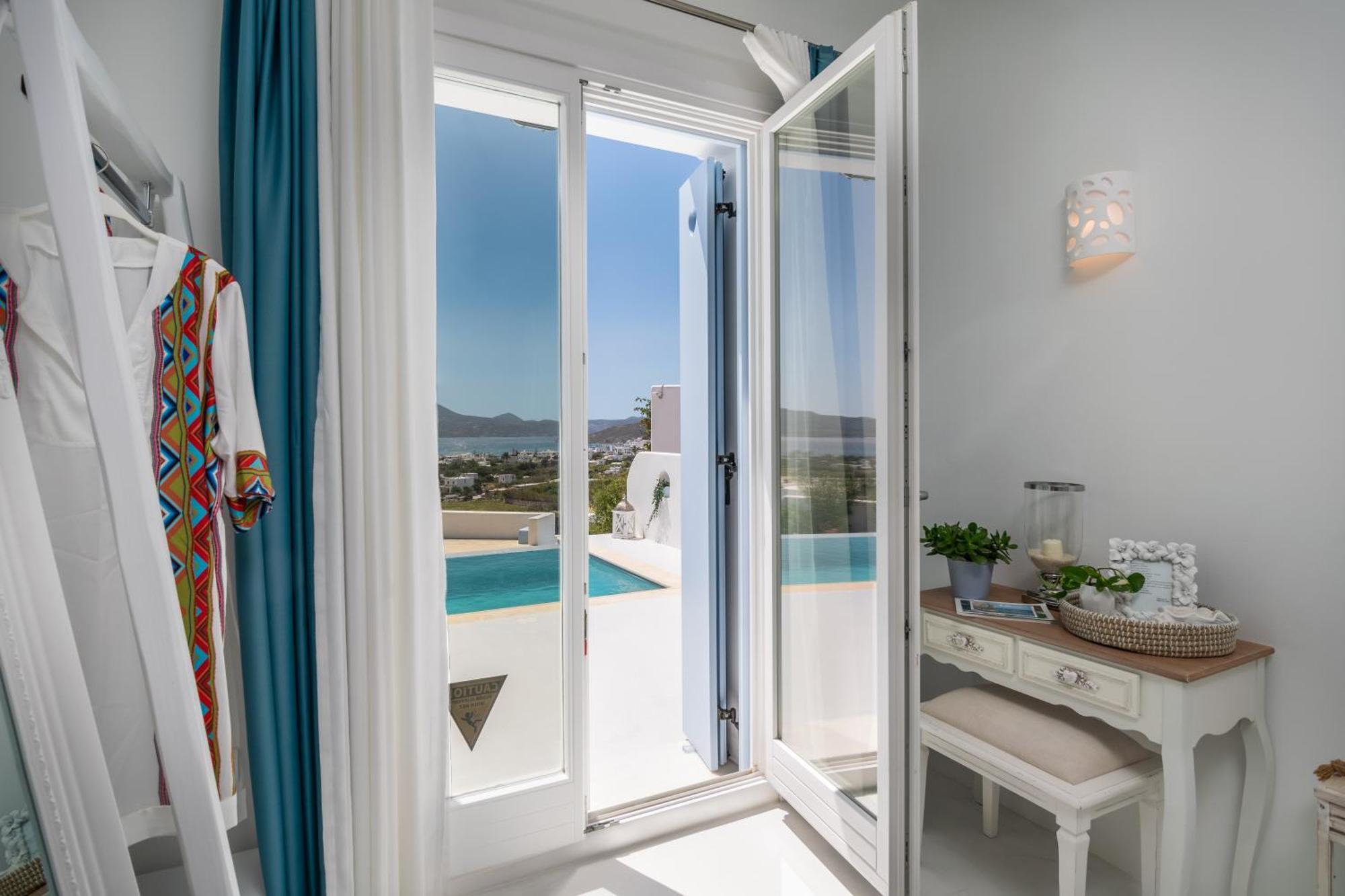 Blu Suites And Studios Adamantas  Ngoại thất bức ảnh