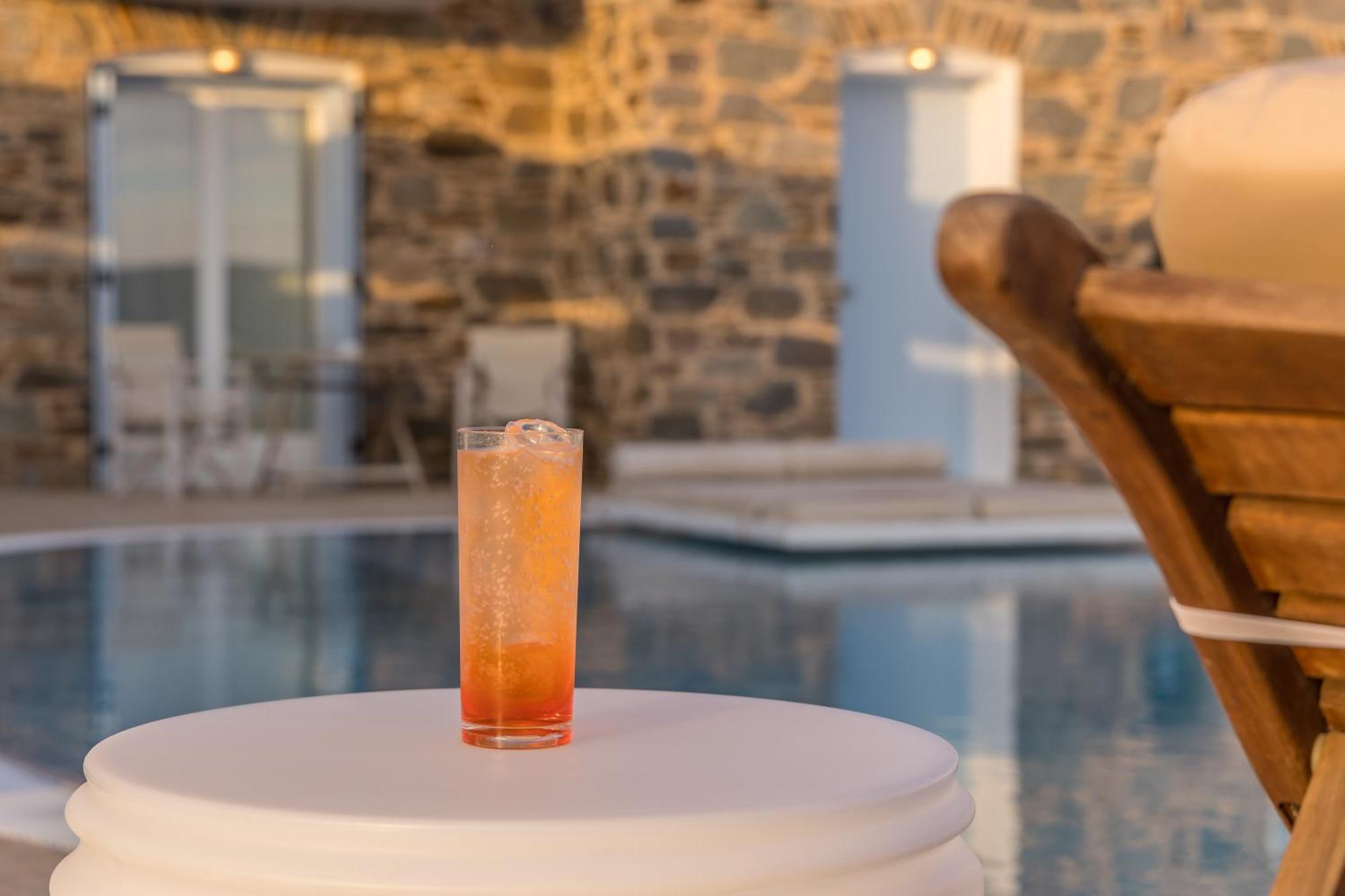 Blu Suites And Studios Adamantas  Ngoại thất bức ảnh